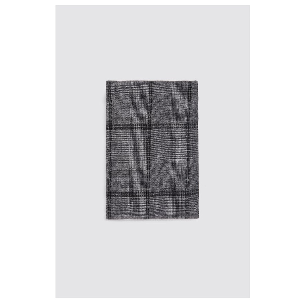 Plaid scarf